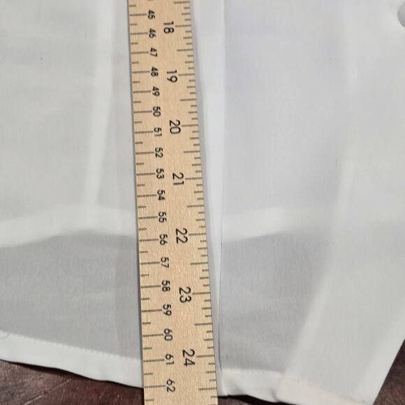 Coquette Elisabeth Williams M, Vintage White Button-up  Blouse w/ Lace Detailing - Picture 7 of 10